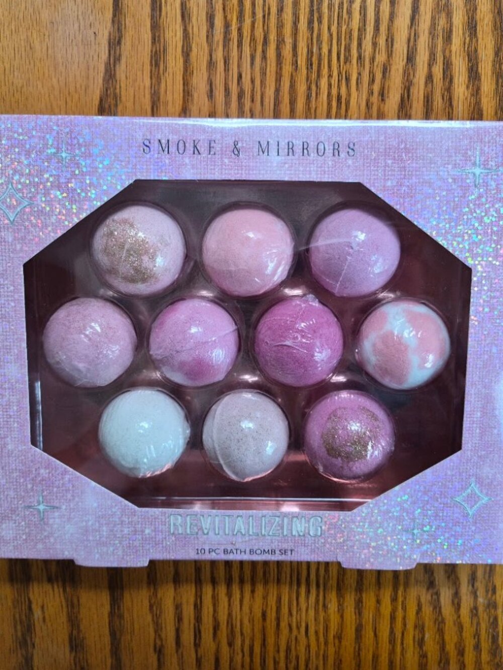 Smoke and Mirrors Revitalizing 10pc Bath Bomb Set